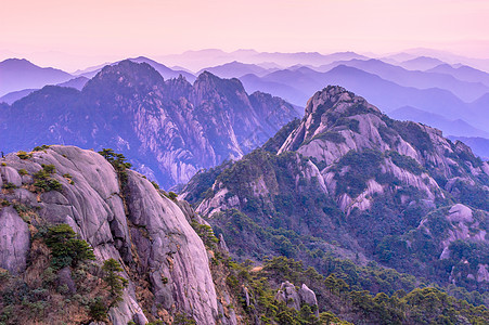 黄山日落红色岩石树木文化历史石头风景旅游斑点网站图片