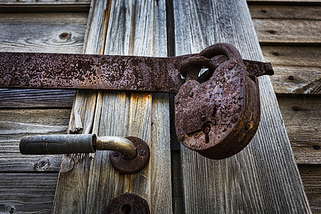 门锁上的旧锁锁自由锁孔警卫金属挂锁闩锁枷锁腐蚀房子古董图片