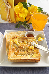 早安 吐司黄油营养烹饪美食花朵橙汁食物稻草面包味道图片