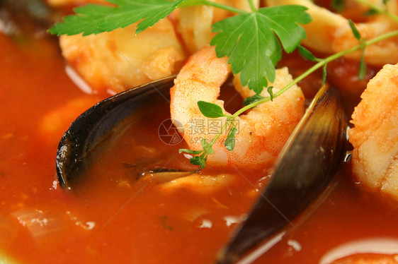 地中海食品救济会营养美食味道香菜草药午餐对虾肉汤贝类用餐图片