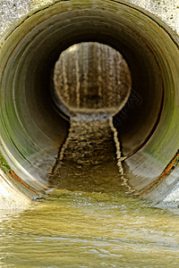 排水管道下水道黑色建筑学打扫蓝色水管历史喷泉出口建筑图片