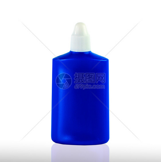 含清洁液的蓝色塑料瓶 白背被孤立图片