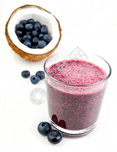 蓝莓冰雪液体甜点果汁水果营养牛奶奶制品食物美食奶油图片