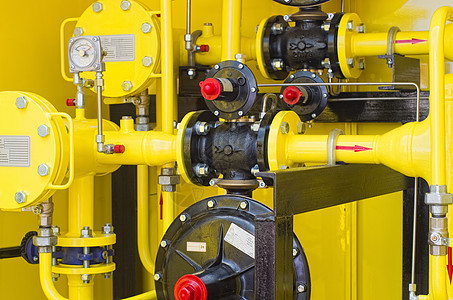 黄黄气站工程齿轮压力螺栓连接器起重机调节器阀门力量监视图片