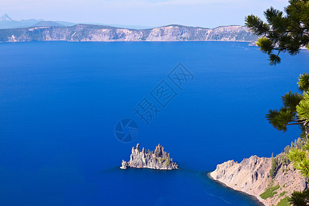 幽影船 克拉特湖风景旅行树木国家池塘公园幻影绿色陨石生态图片