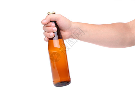 一瓶啤酒手握着一瓶酒背景