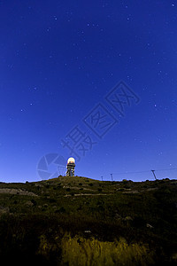 山上星夜图片