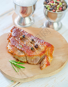 烤肉产品农产品腰部牛肉蔬菜英语木头鱼片脂肪减肥图片