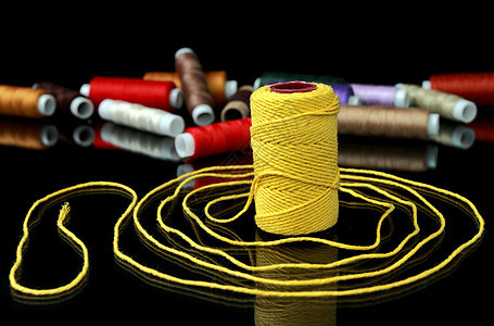 线工艺刺绣黑色细绳团体艺术光谱风格纺织品圆圈图片