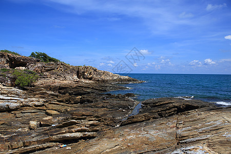 泰国沙美岛冲浪波浪植物支撑植被蓝色天空地平线石头热带图片