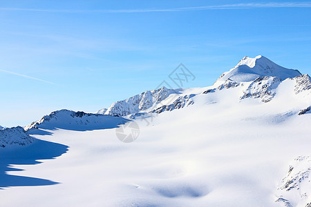山山脉粉末天空全景高山假期蓝色天气环境旅行冰川图片