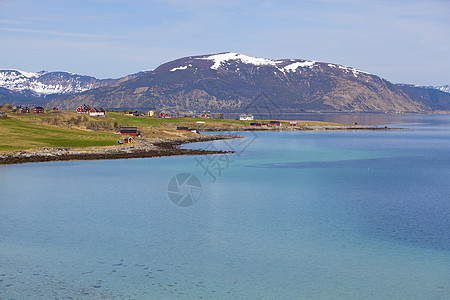 挪威湾顶峰群岛山脉风景海洋海岸旅行天空蓝色乡村图片