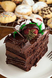 巧克力蛋糕和饼干派对甜点烹饪食物水果糕点纪念日餐厅盘子蛋糕图片