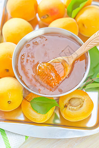 果酱和杏仁植物食物果味玻璃乡村甜食饮食作品水果桌子图片