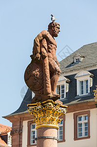 德国海德堡市广场的赫拉克勒斯雕像旅游建筑学历史性市集景观大力士城市建筑旅行脖子图片