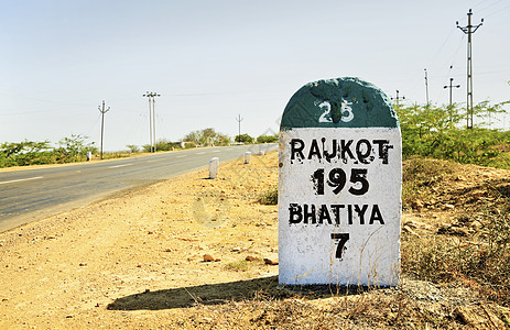 果棚路Rajkot 195州高速公路里程碑 25背景