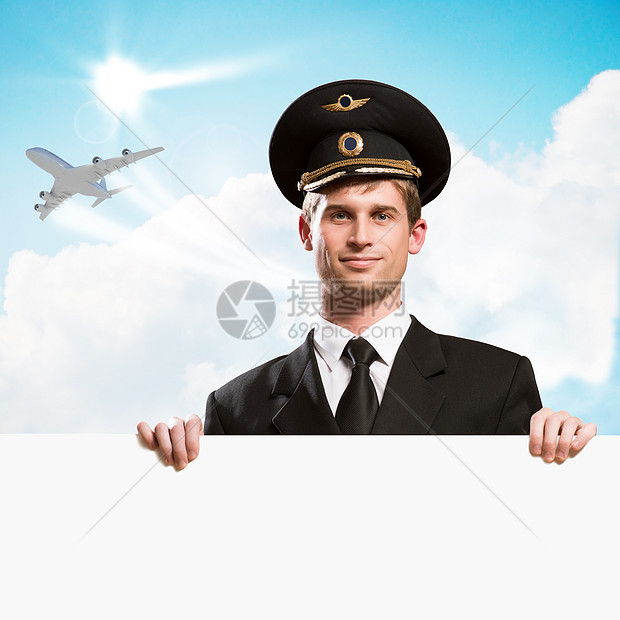 以持有空广告牌的形式进行试点领导者邮政标语指挥官销售航空绘画天空侦察员纸板图片