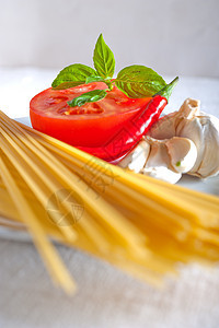 意大利面条意大利面番茄配料美食蔬菜小麦盘子食谱文化午餐烹饪胡椒食物图片
