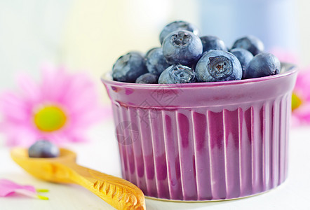 蓝莓饮食营养酸奶食物菜肴牛奶水果玻璃覆盆子甜点图片