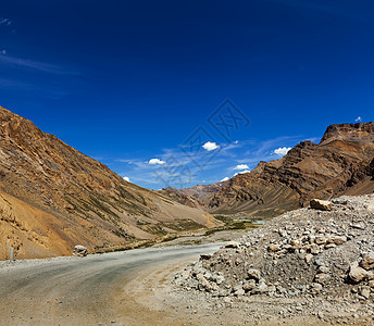 ManaliLeh公路高度小路风景路线地球视野驾驶旅行石头运输图片