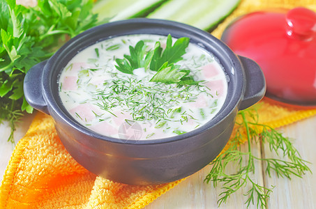 冷汤营养草本植物服务美食酸奶野菜蔬菜薄荷蓝色黄瓜图片