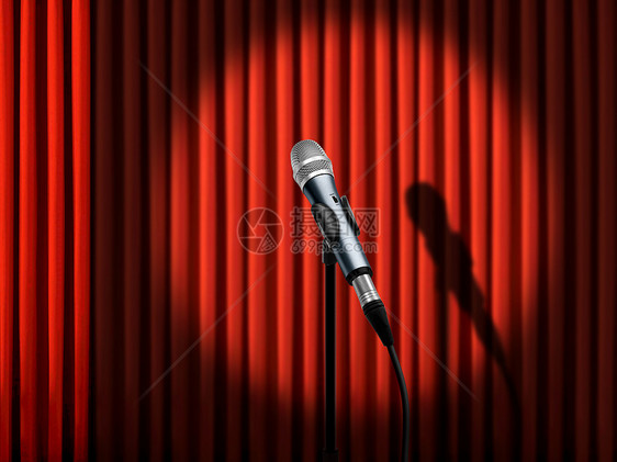 红色窗帘上显照的麦克风面试金属体积嗓音电子产品人声公告居住工作室播送图片