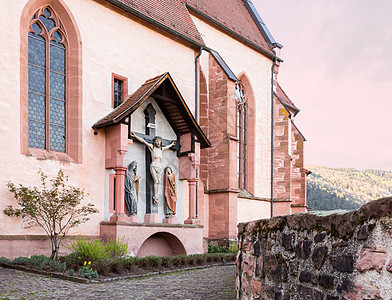 德国镇墙壁村庄城市日落教堂教会建筑物鹅卵石山坡旅游图片