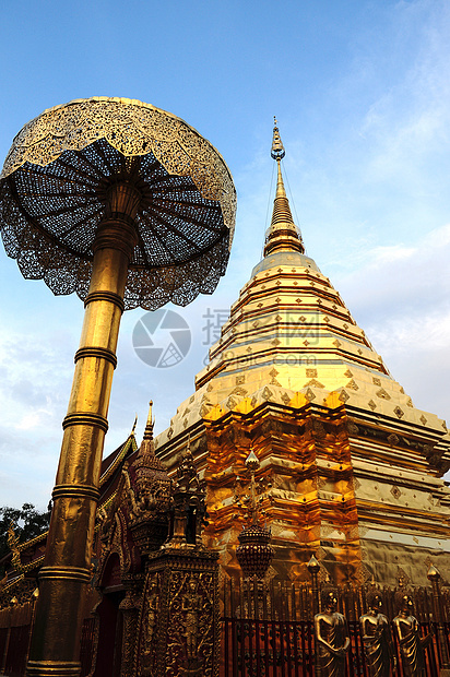 泰国清迈Doi Sutheep寺地标素贴公园雕塑佛教徒文明遗产文化宝塔国家图片