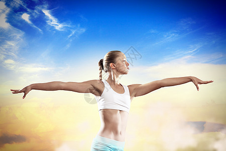 女运动青年运动员体操活力自由健康动机天空成人演员杂技身体图片