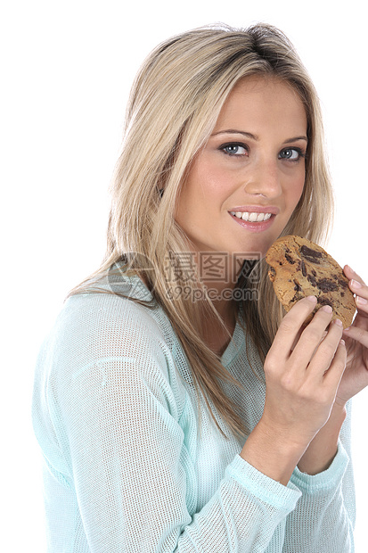 妇女吃巧克力薯片饼干白色女士芯片金发女郎头发图片