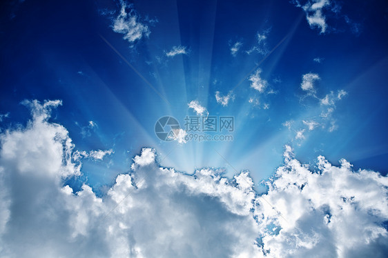 太阳在云中蓝色天气天空水平风景宗教活力射线天堂白色图片