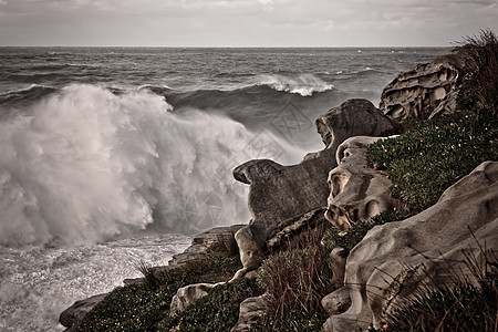 波动波浪泡沫支撑岩石石头海洋飞溅海滨力量荒野图片