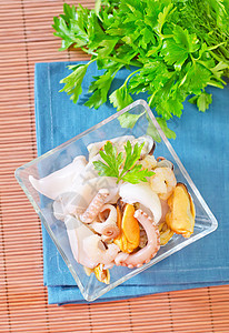 海产海鲜异国美食盘子动物牡蛎烹饪食物午餐贝类章鱼图片
