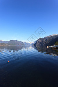 峡湾和山丘自治区绿色日光区系旅行时间蓝色目的地植物图片