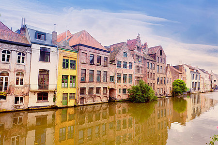 比利时根特中央的通道渠道旅行砖块石头景观遗产历史联盟房屋日光图片