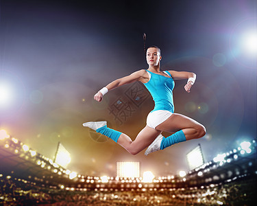 女运动青年运动员健康城市杂技蓝色二头肌锻炼演员成人训练动机图片