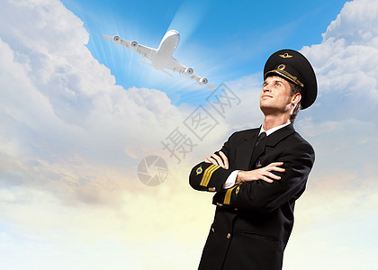 男性飞行员形象航天队长蓝色空气旅行航空工作飞机场成人航班图片