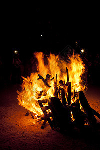 西班牙语的圣约翰邦火传统晚会节日派对庆祝篝火闲暇活动火焰庆典娱乐背景图片