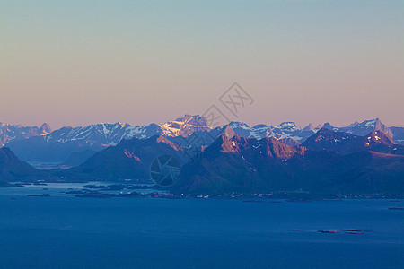 洛弗顿的风景山海岸全景山脉太阳风景岛屿海岸线峡湾山峰图片