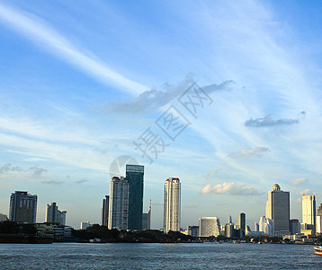 泰国Chao Raura河沿岸曼谷市城市交通市中心建筑学游客建筑天空基础设施风景运输图片