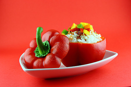 红色胡椒盘子美食辣椒蔬菜午餐食物文化烹饪绿色玻璃图片
