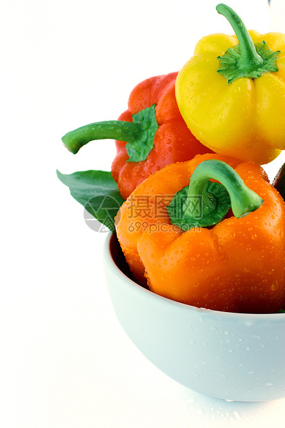 红色 橙色和黄黄色甜辣椒营养蔬菜香料食物卫生保健橙子烹饪胡椒饮食图片