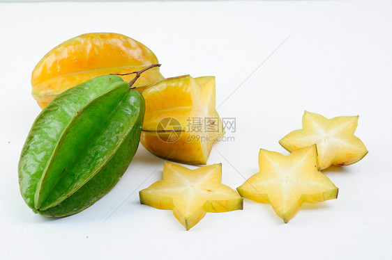 白底切片分离的卡兰波拉水果文化饮食甜点种子星星食物热带养分情调醋栗图片