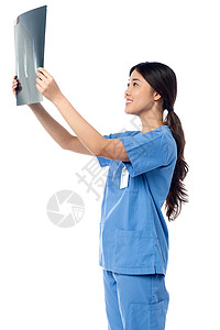 检查扫描X光报告的女医生从业者女性护士女士工作卫生成功处方临床医院图片