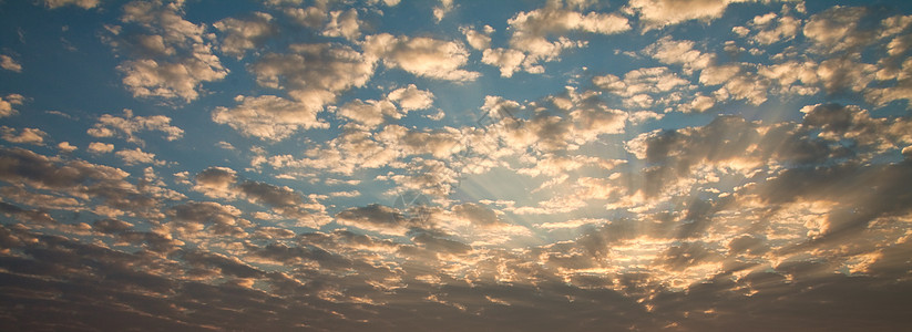 天空云景阳光臭氧蓝色天堂环境自由气象柔软度天气图片