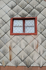 旧窗口小屋蕾丝建筑学白色窗户窗帘背景图片