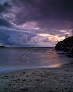 维格多海岸线景观海岸天气海洋海景日落波浪天空暴风雨图片