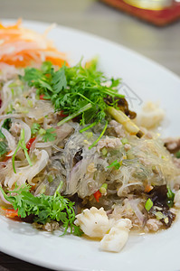 辣辣盘香料绿色乌贼食物美食蔬菜海鲜营养猪肉盘子图片