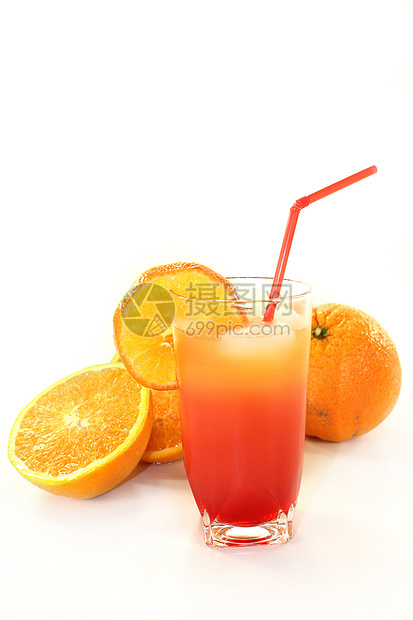 坎帕里橙橙子玻璃饮料橙汁鸡尾岩石享受冰块派对酒吧图片