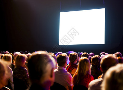 观看屏幕的观众群推介会闲暇投影青年广告研讨会时间电影展示戏剧图片